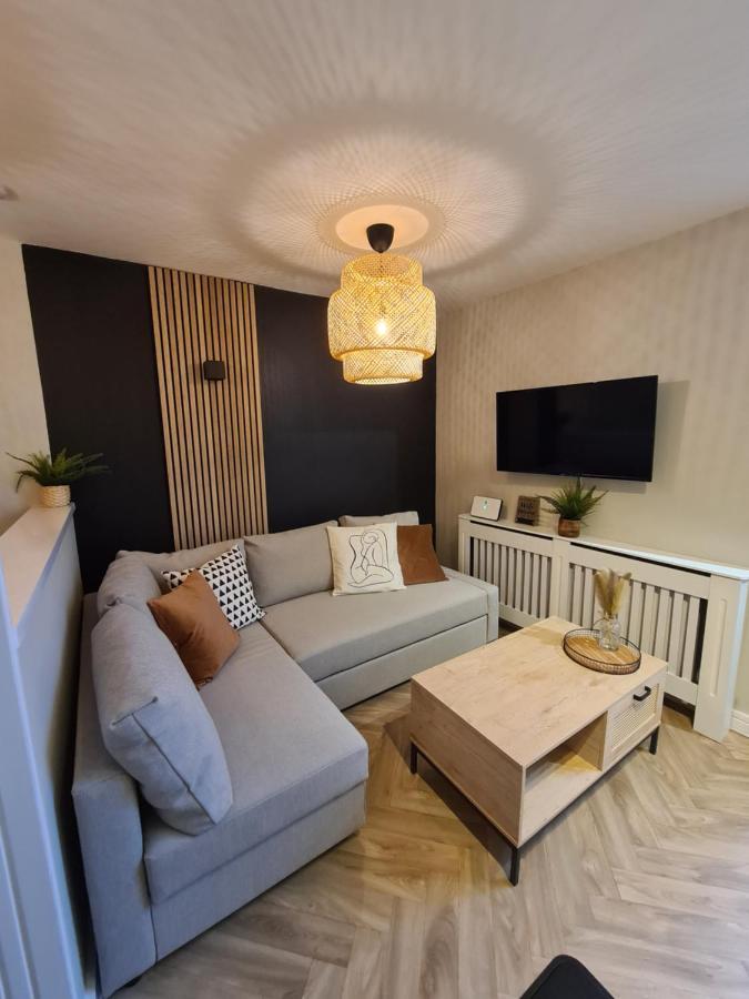 לאנלי Modern 1 Bed Apartment Next To Beach And Golf Course מראה חיצוני תמונה